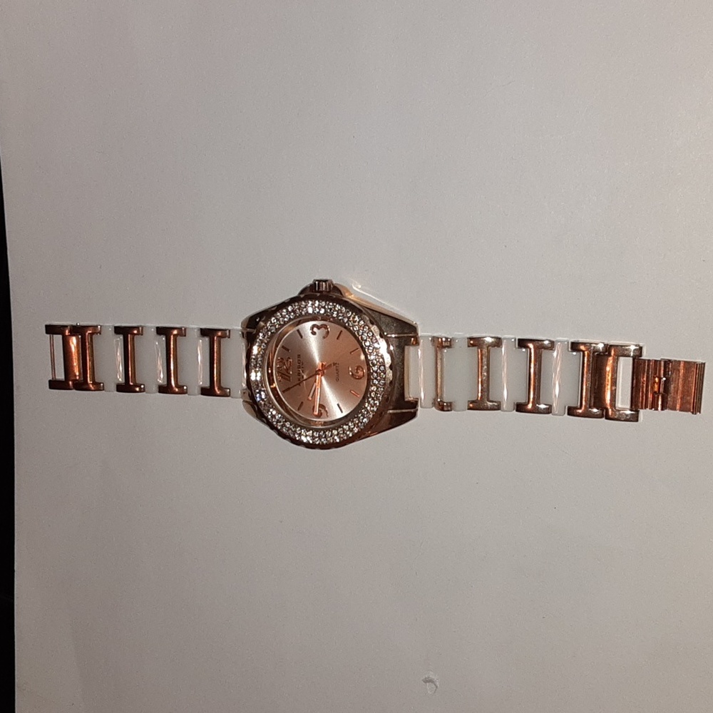 PRICE DROP! Akribos ceramic watch.